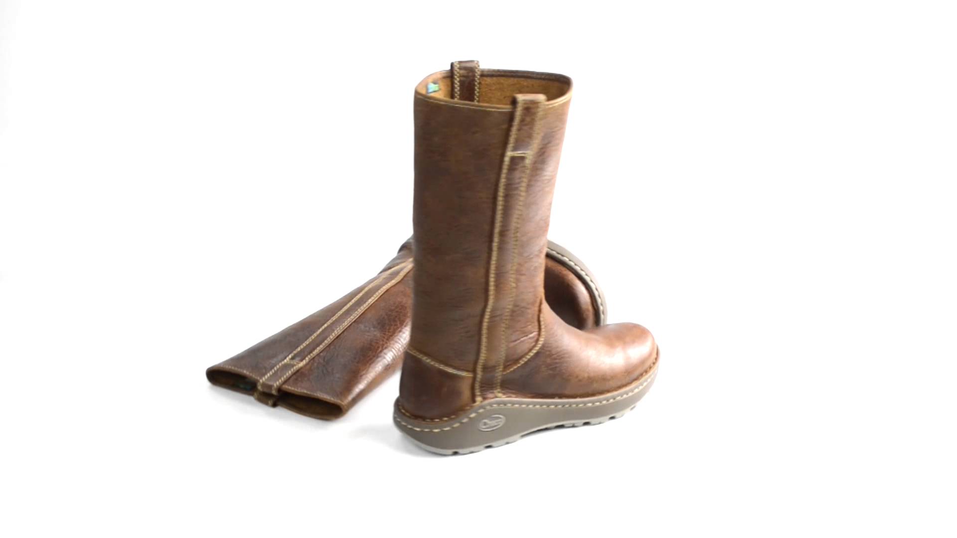 chaco credence boot